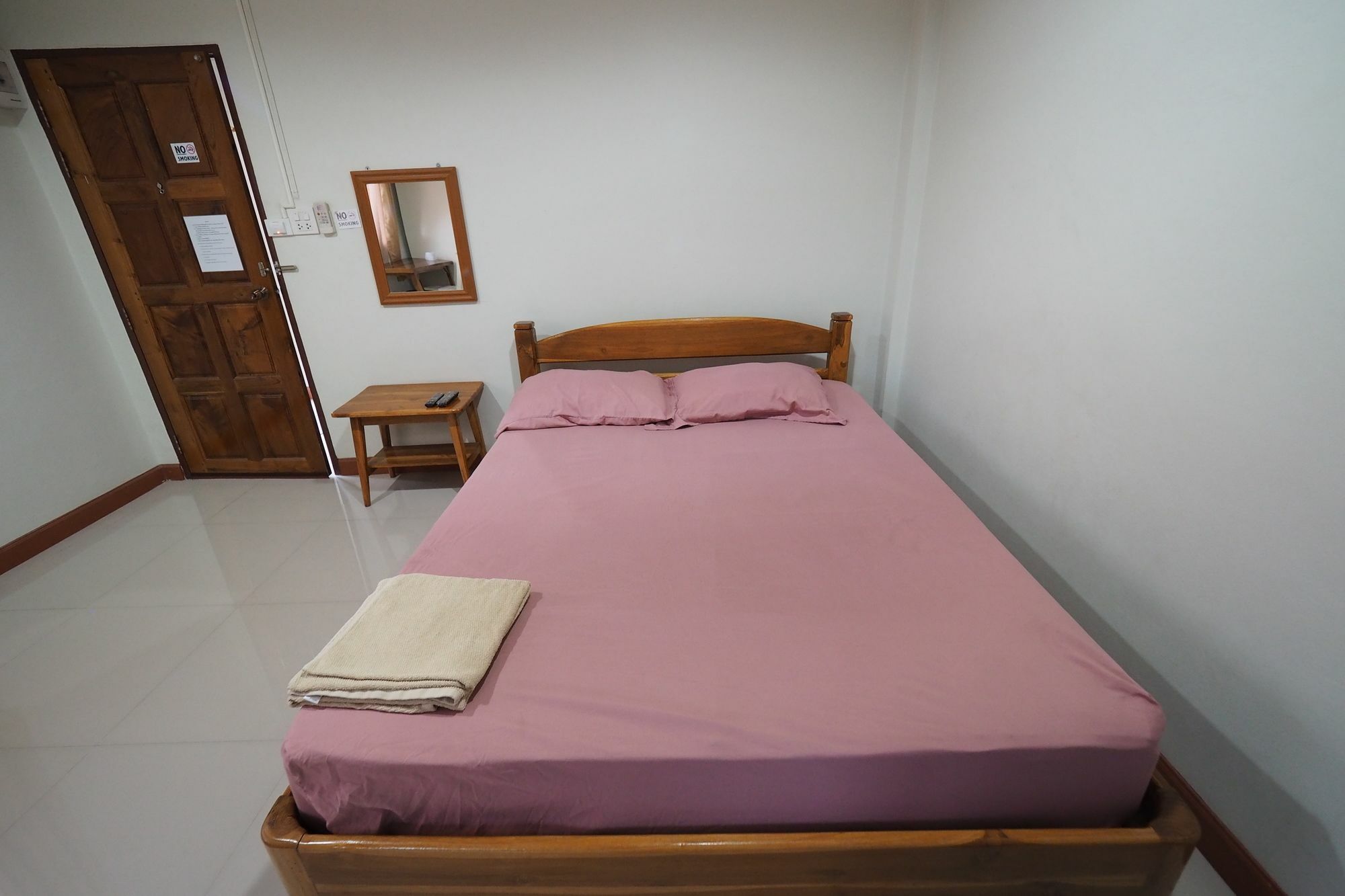 Sorn Waree Home Place Kanchanaburi Esterno foto